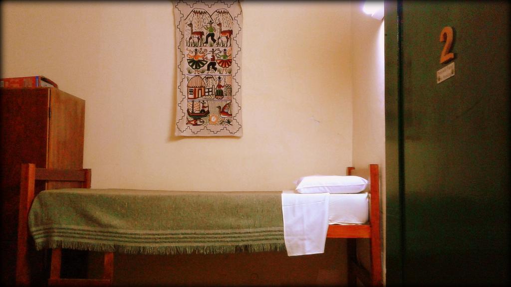 Hostal Yatasto サルタ エクステリア 写真